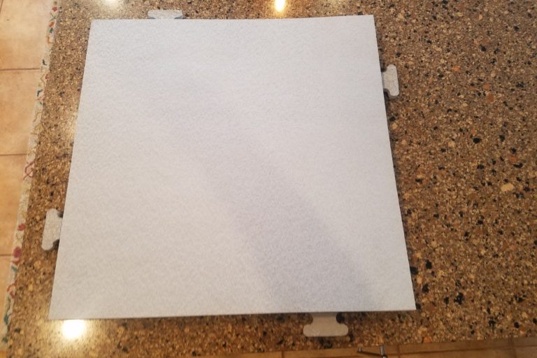 DL Roof Paver Picture 1